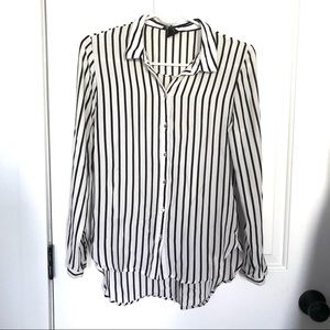 Black & white classic stripe shirt with buttons